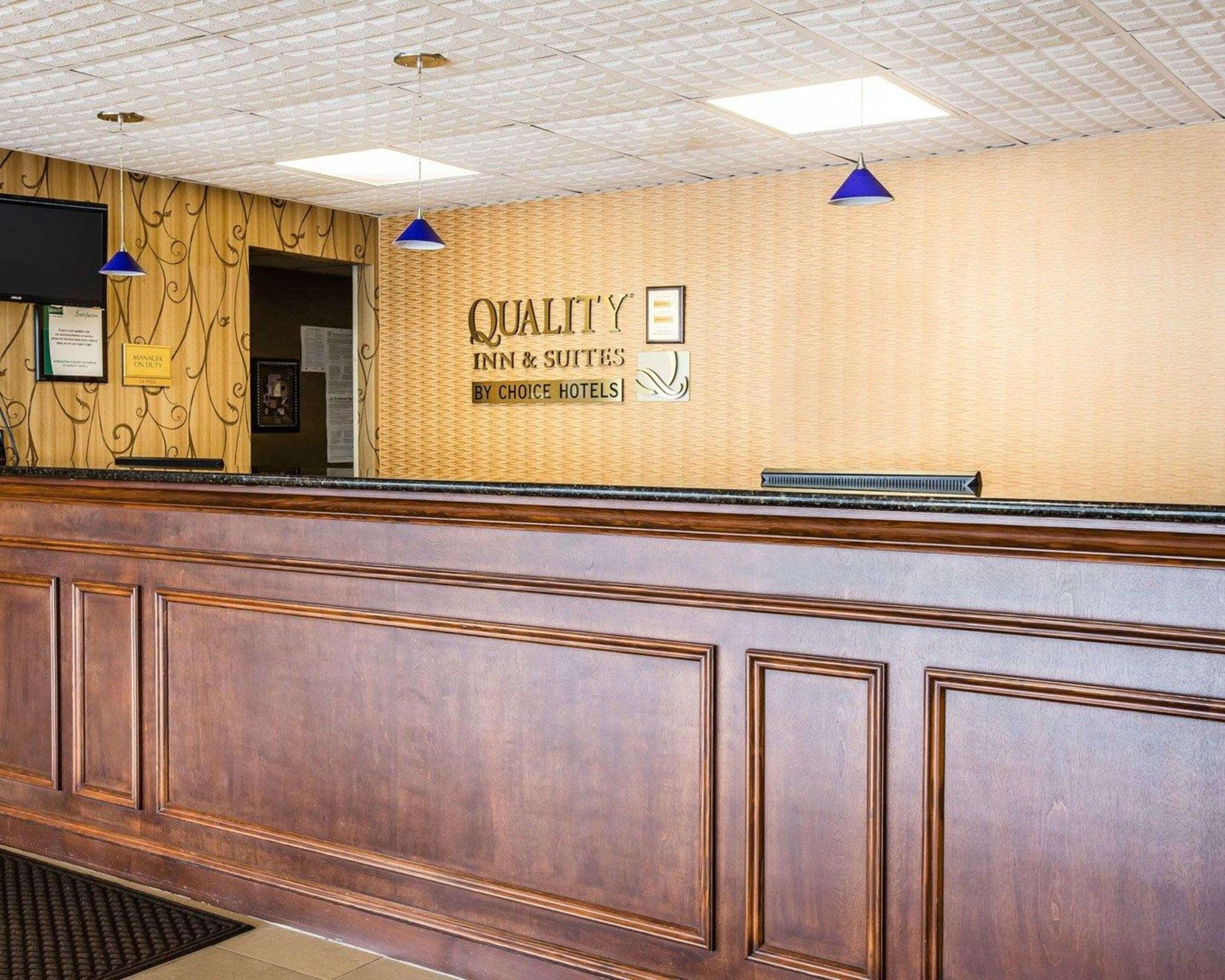 Quality Inn & Suites - Greensboro-High Point Экстерьер фото